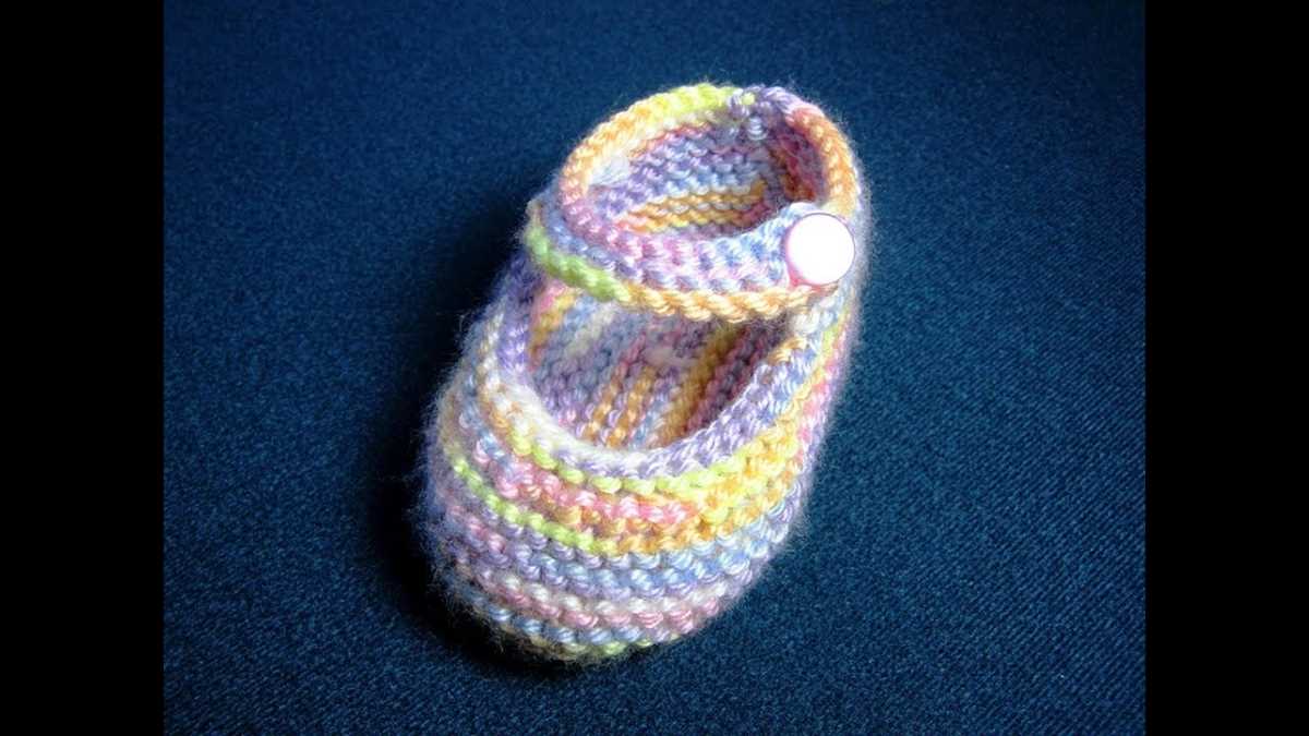 Basic bootie knitting pattern