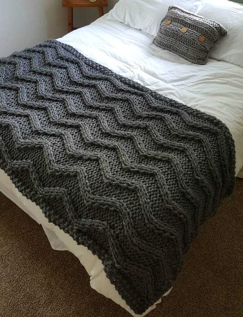 Cable blanket knitting pattern
