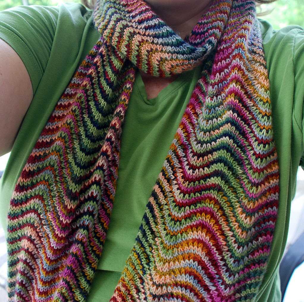 Chevron knit scarf pattern