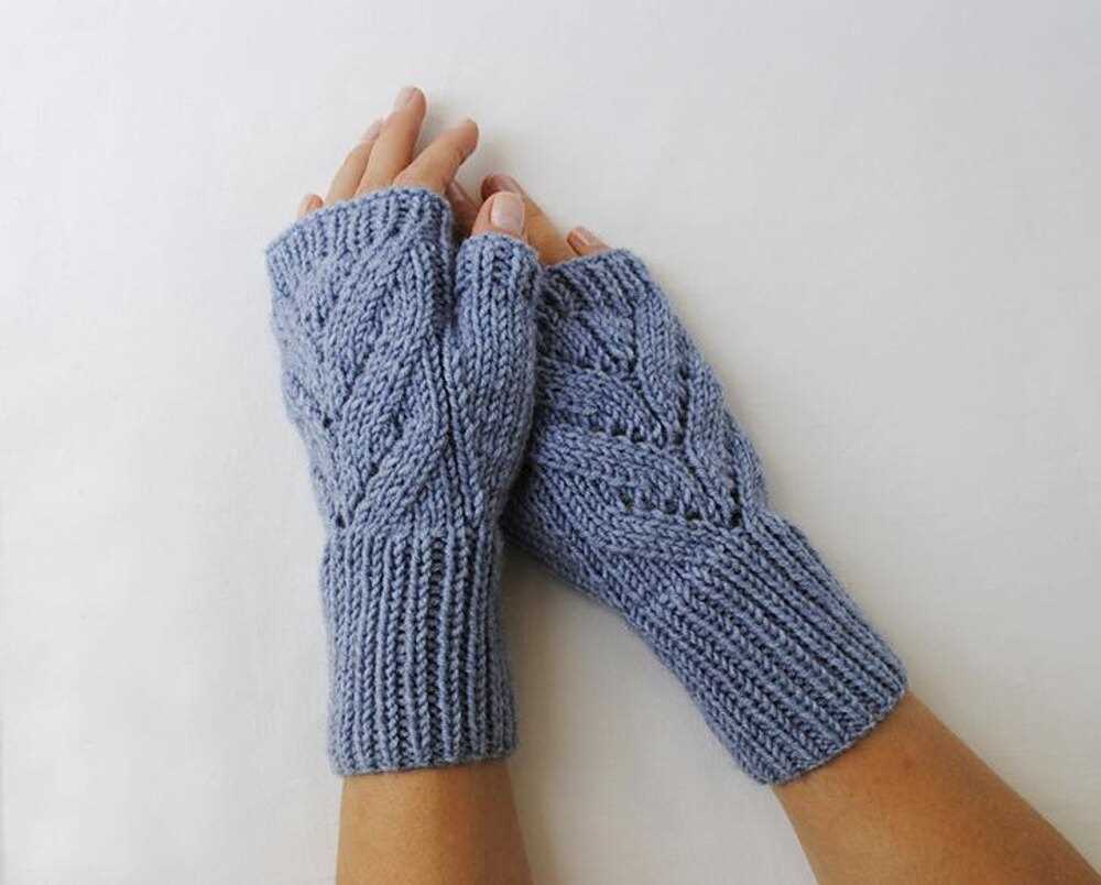 Easy fingerless gloves knitting pattern