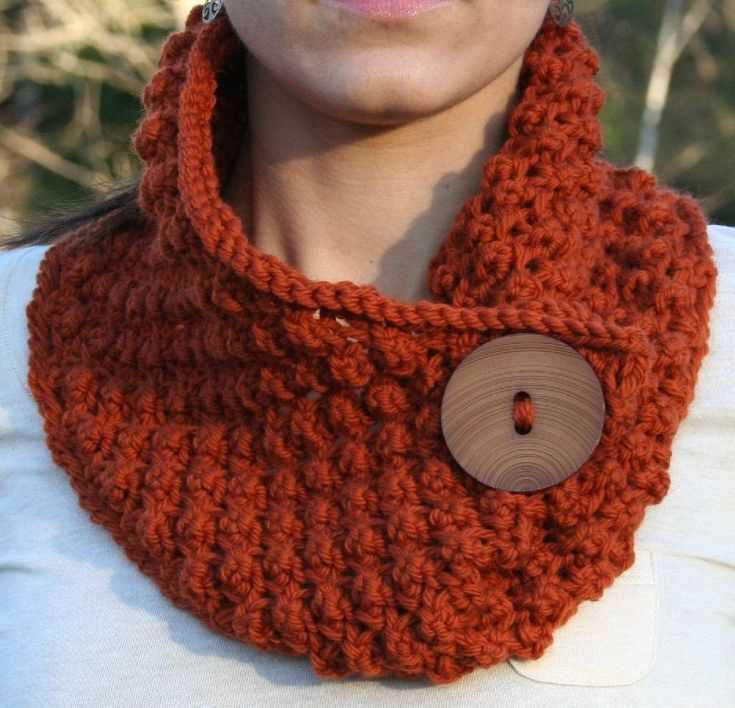Easy lace cowl knitting pattern
