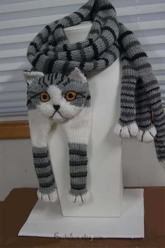 Free cat scarf knitting pattern