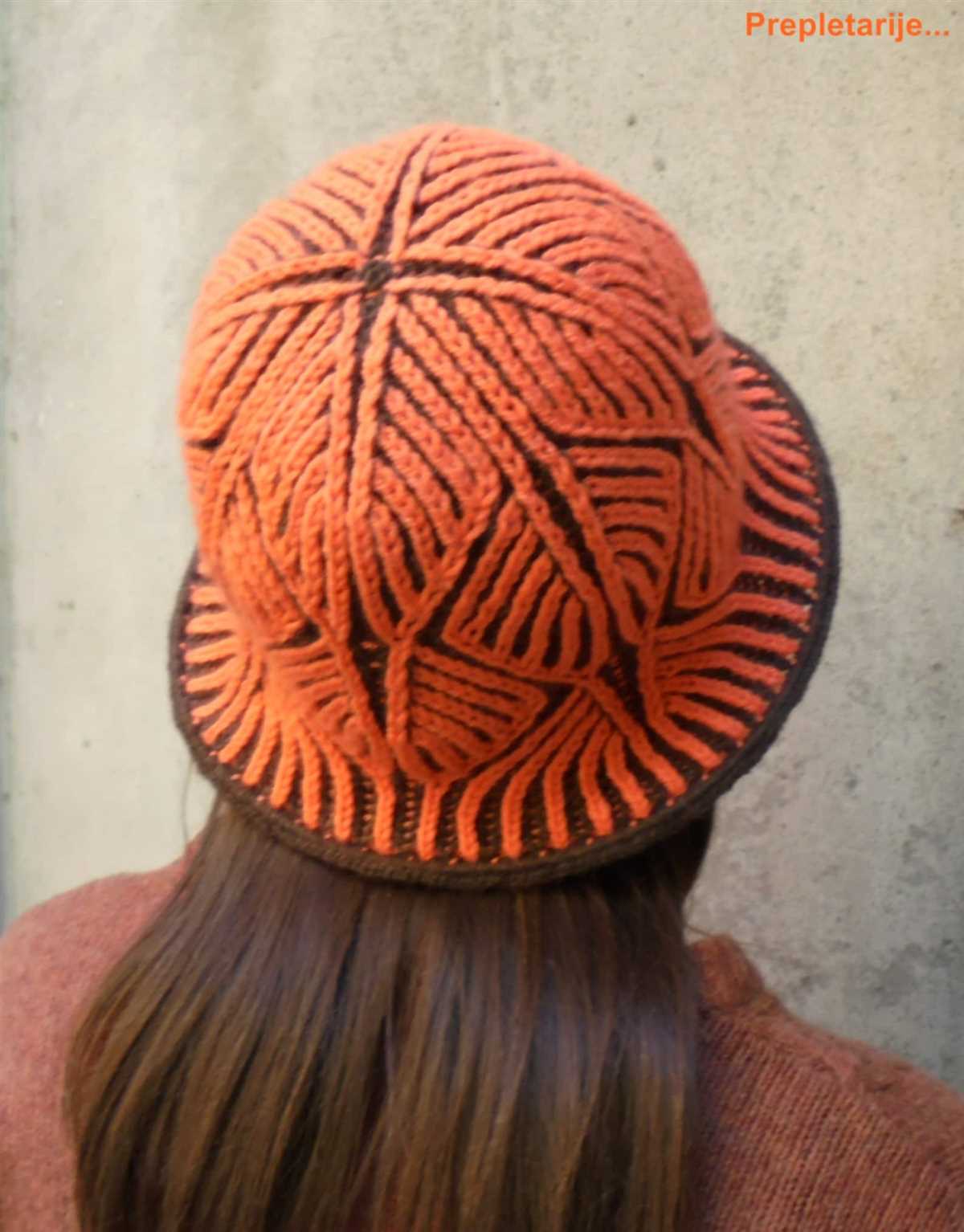 Knitted bucket hat pattern