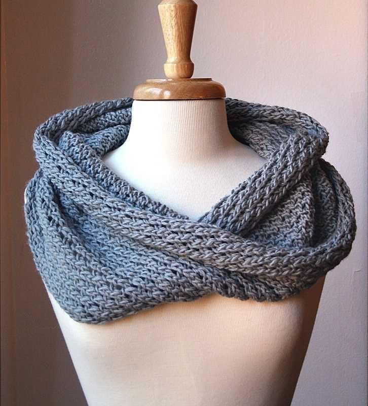 Lace snood knitting pattern