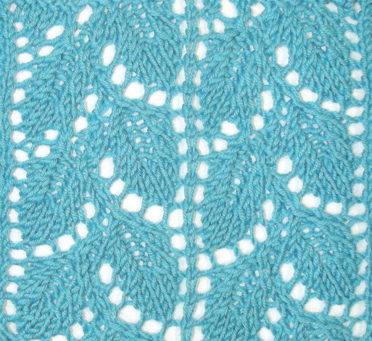 Lacy knitting pattern
