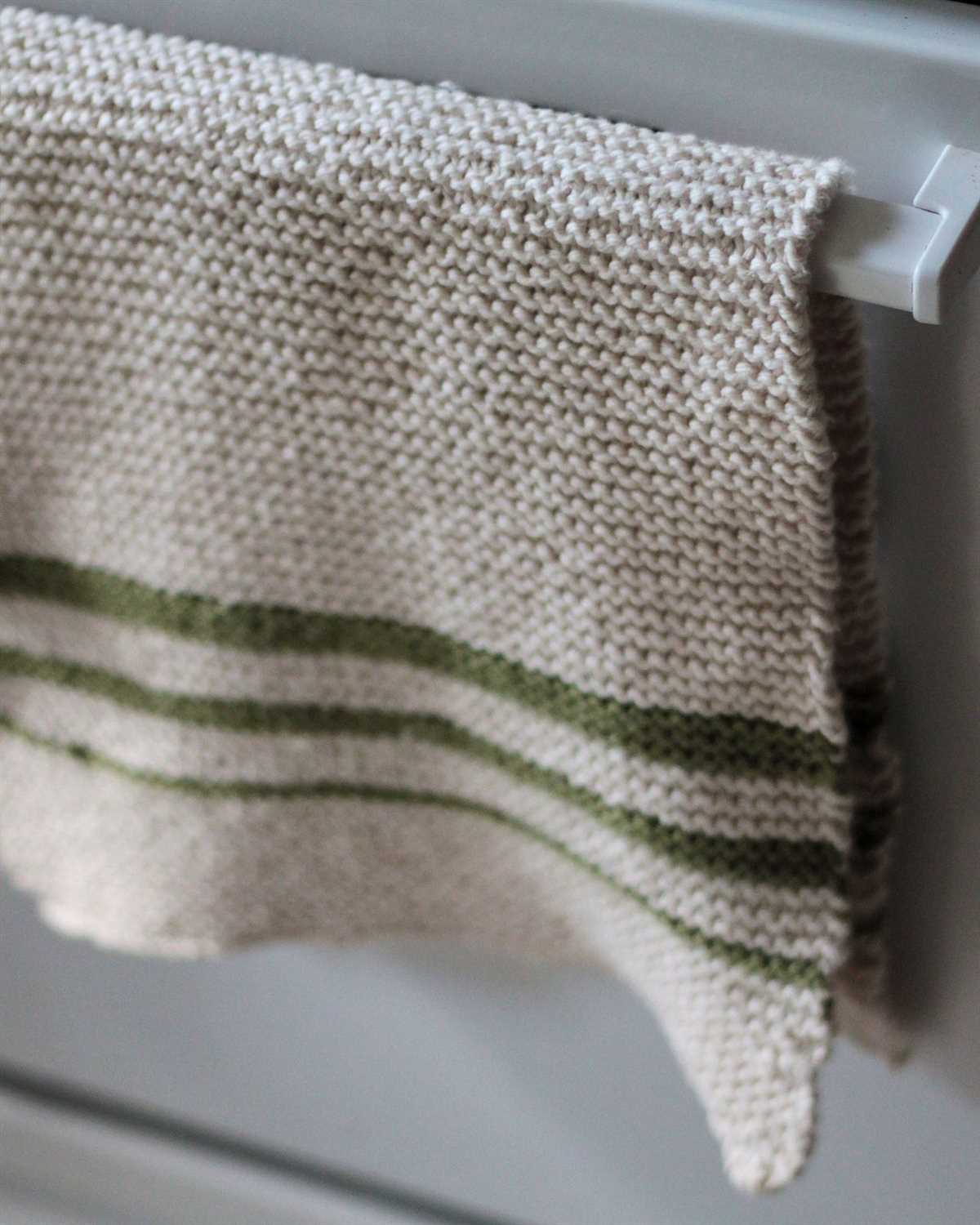 Pattern for knitted towel toppers