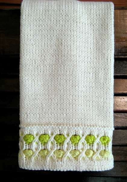 Pattern for knitted towel toppers