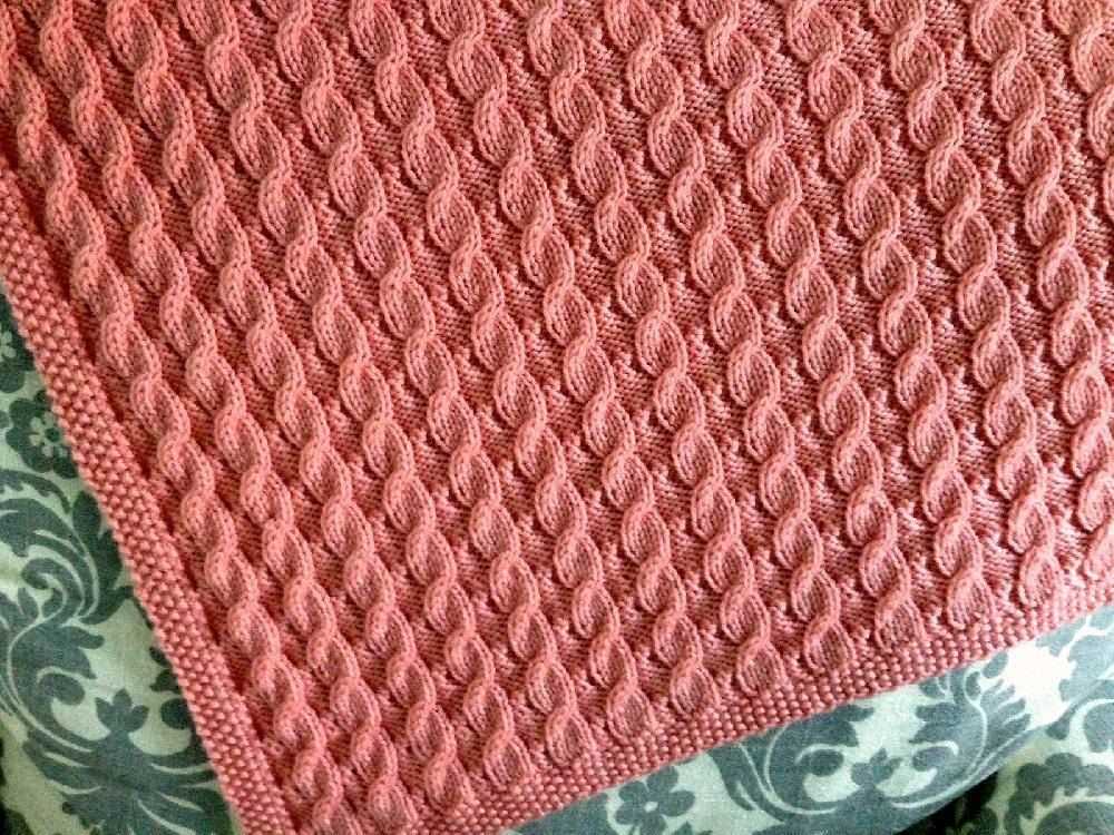 Reversible cable knitting patterns