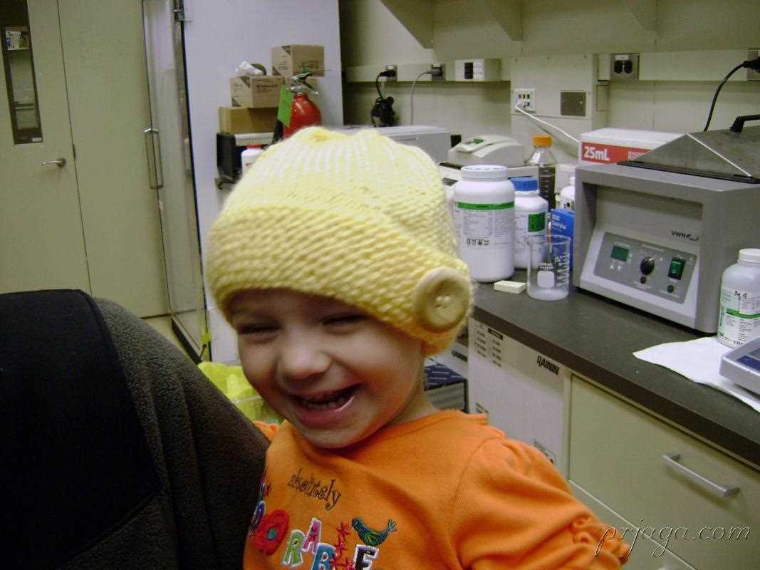 Toddler hat knitting pattern