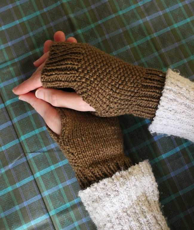 Free knit pattern fingerless gloves