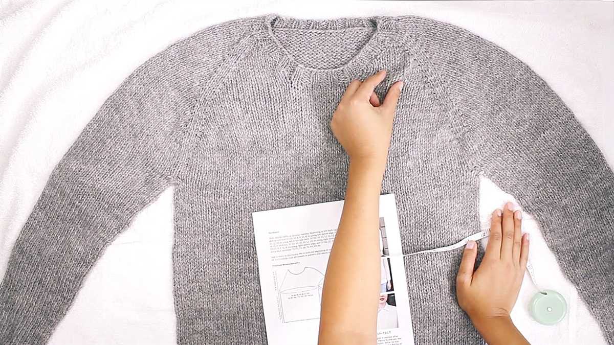 Knitted raglan sleeve pattern
