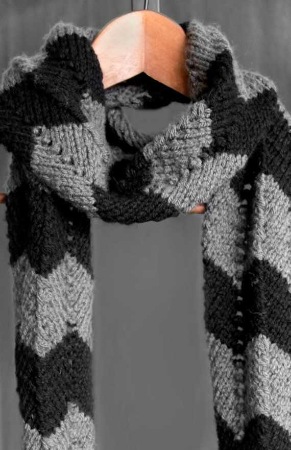 Chevron knit scarf pattern