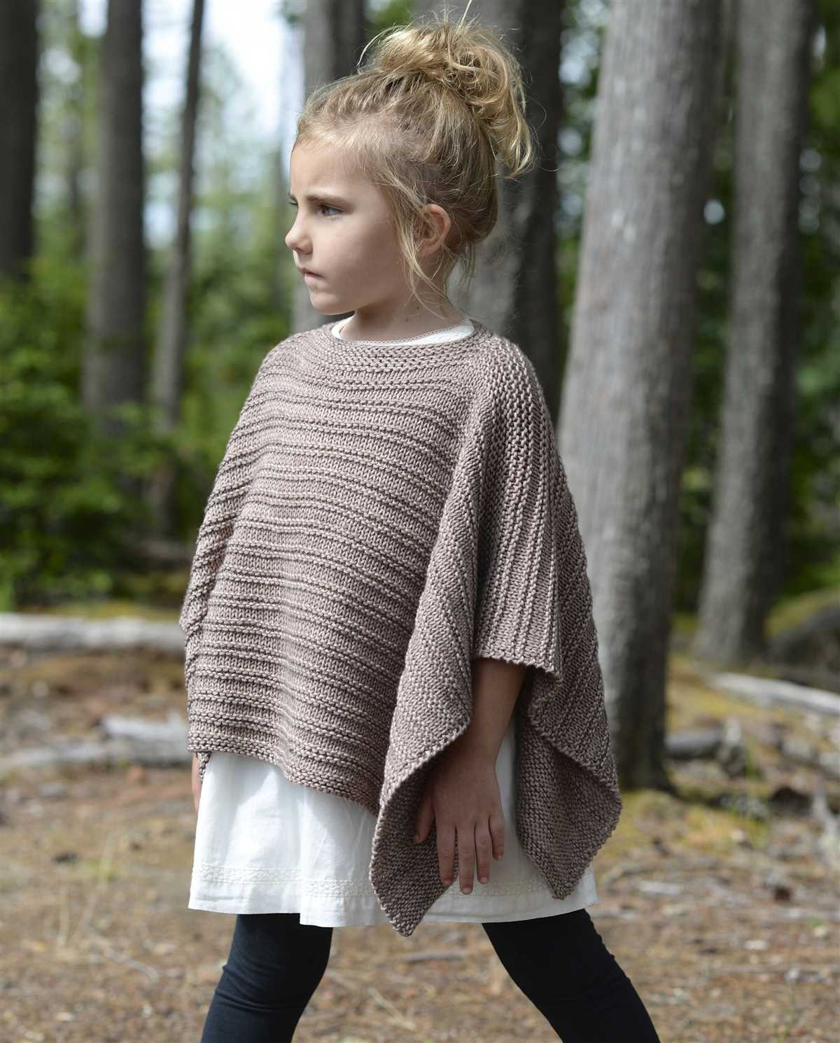 Childrens poncho knitting pattern