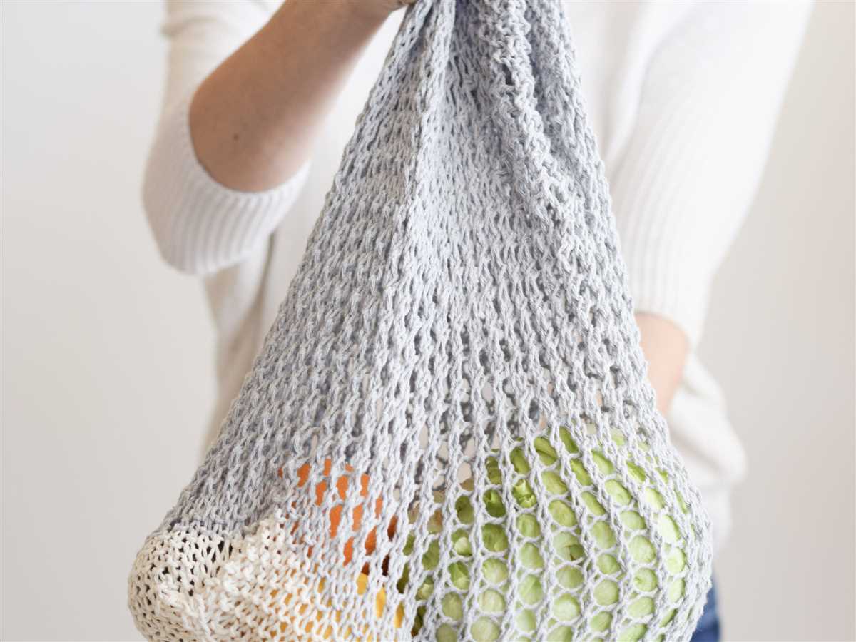 Easy knitted market bag pattern