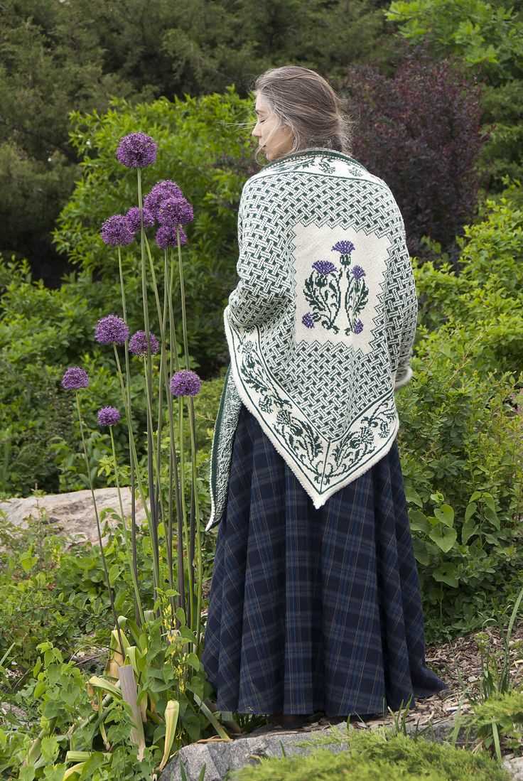 Fair isle shawl knitting pattern