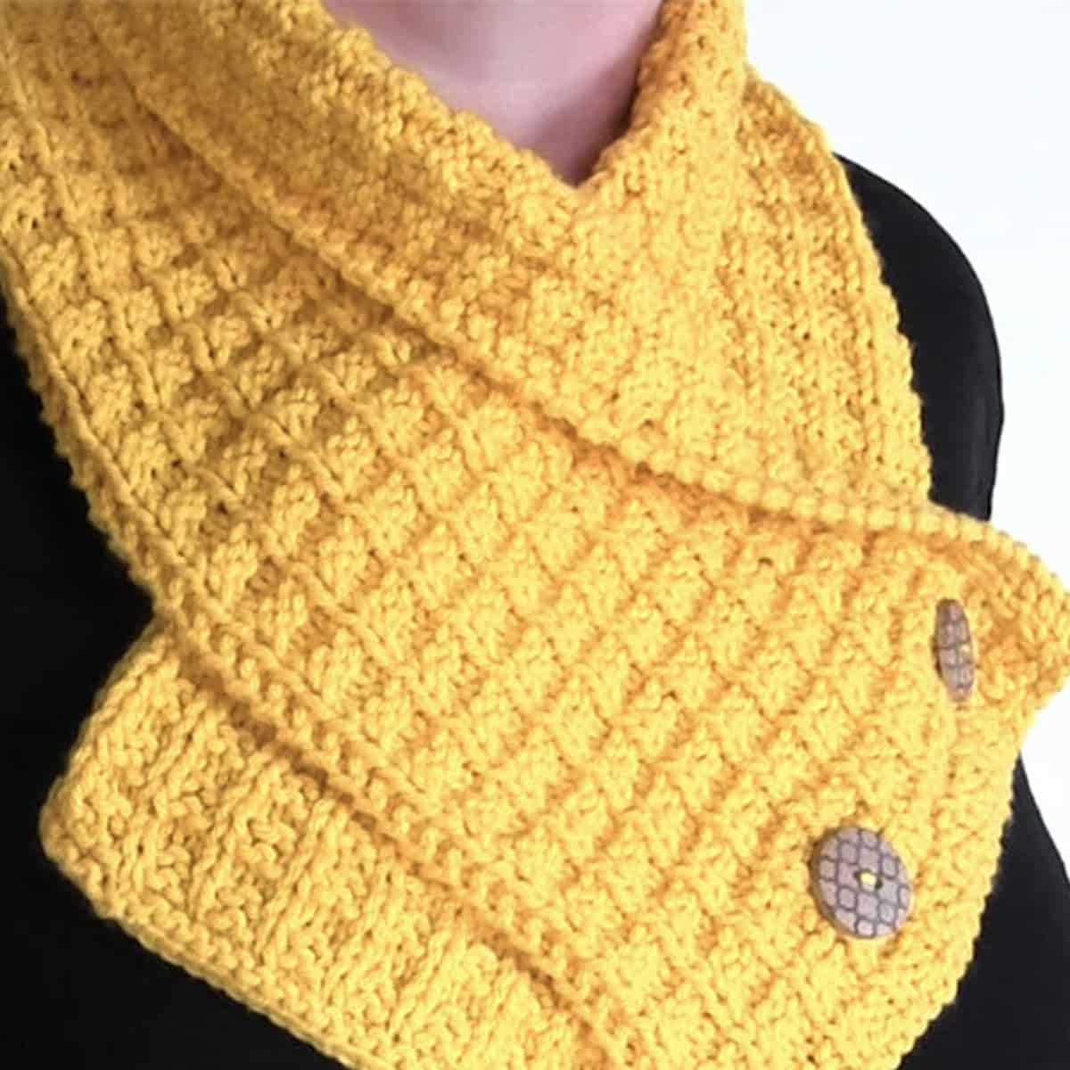Free knitting pattern for neck warmer