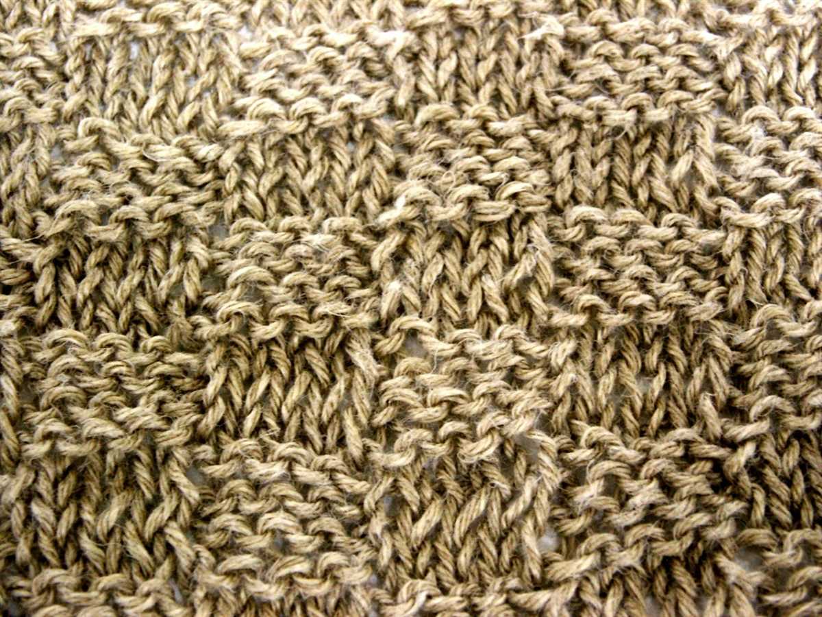 Knitting patterns using hemp yarn
