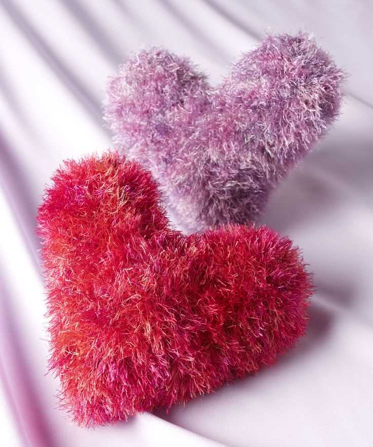 Free red heart yarn knitting patterns