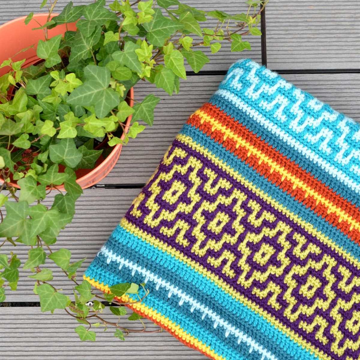 Mosaic blanket knitting pattern