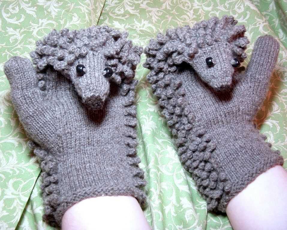 Knitted hedgehog free pattern