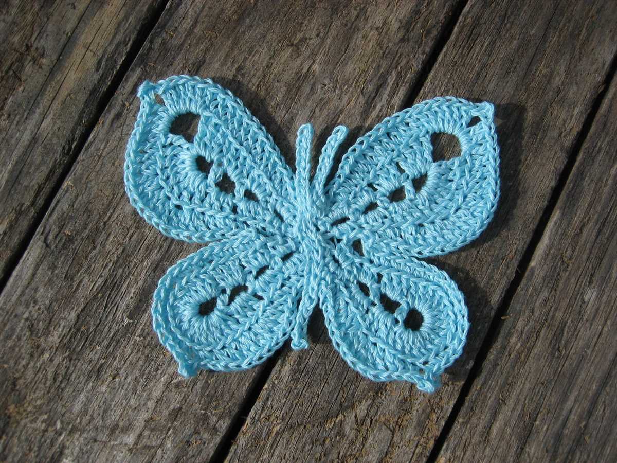 Knitting pattern for butterfly