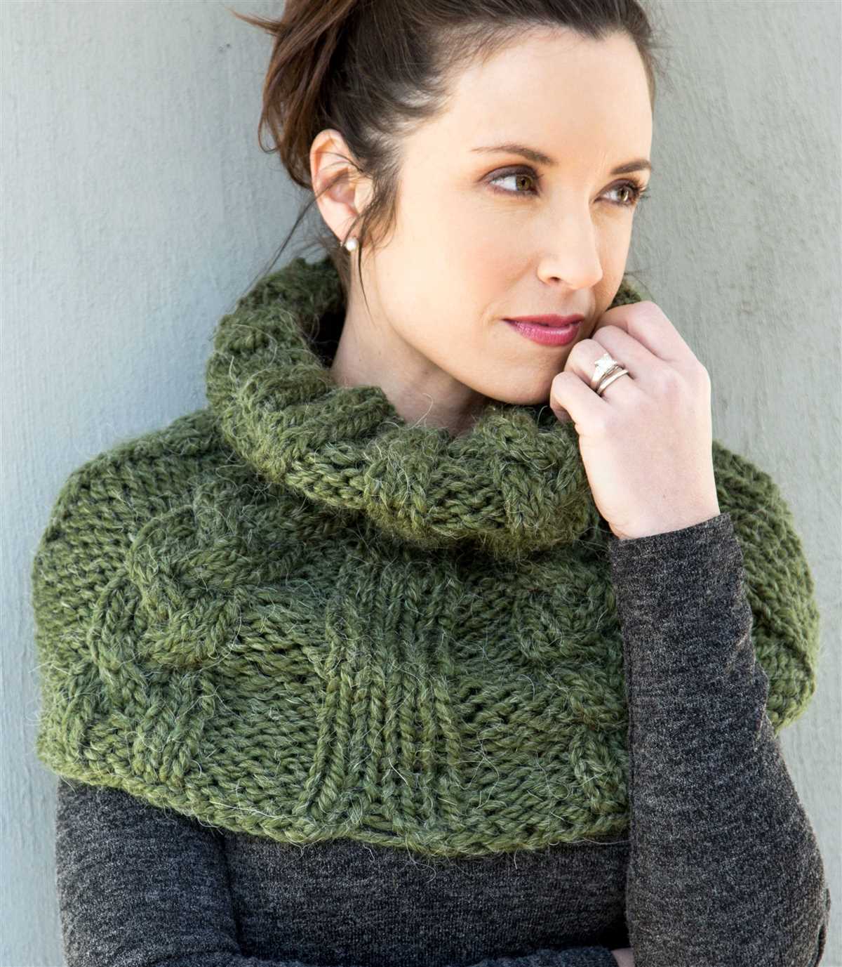 Cowl neck hoodie knitting pattern