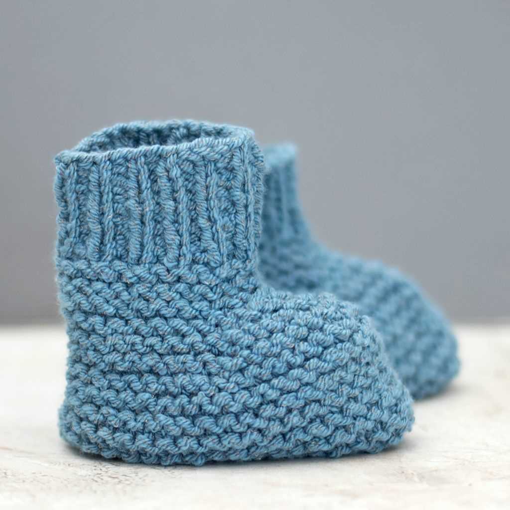 Basic bootie knitting pattern