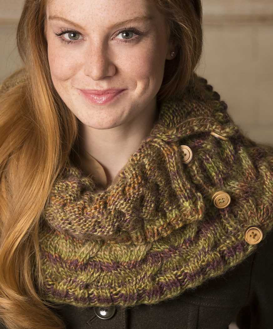 Lace snood knitting pattern