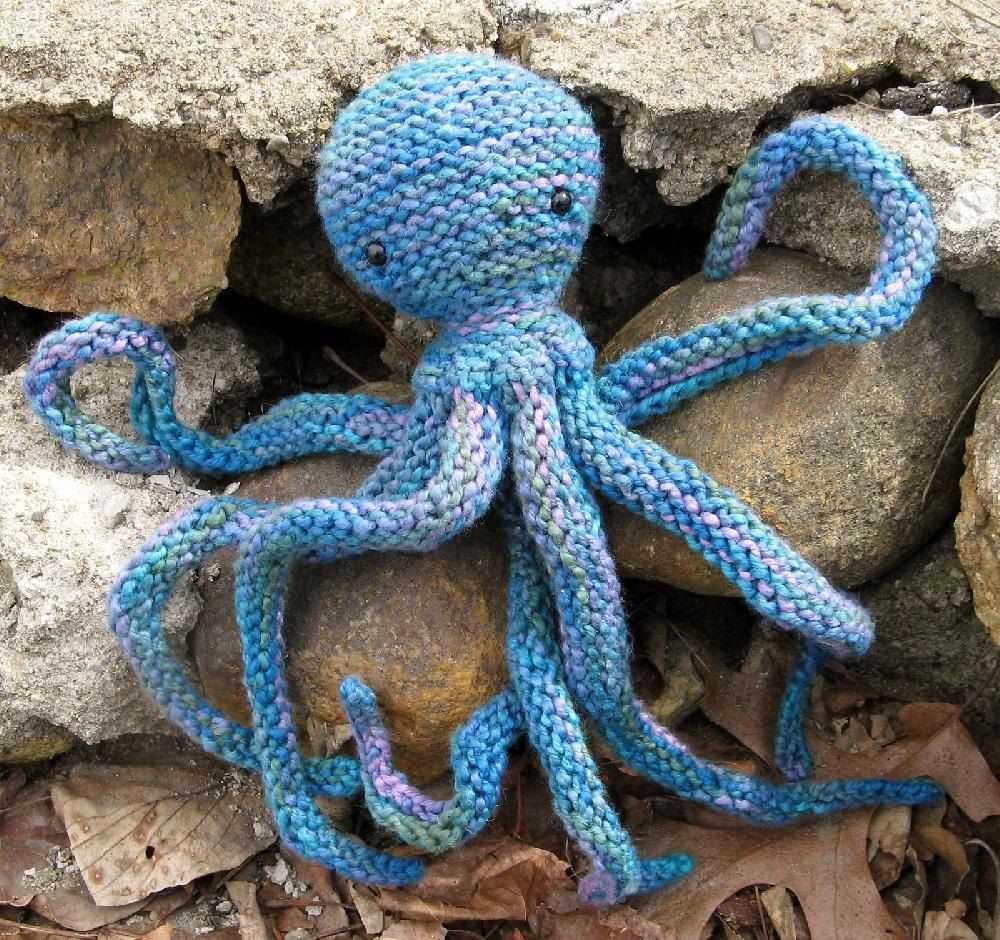 Small octopus knitting pattern