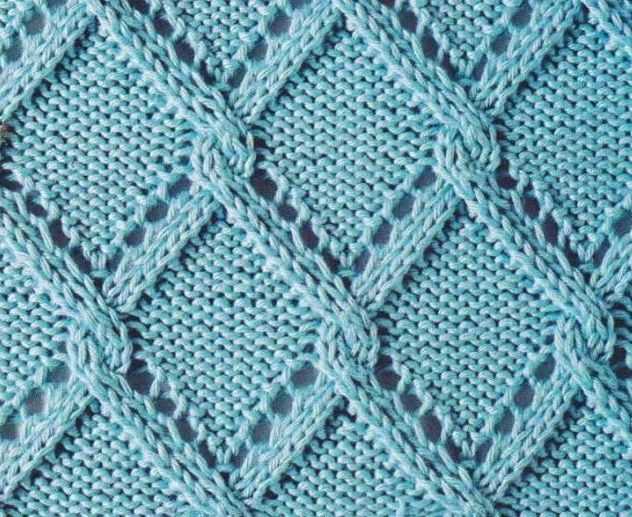 Diamond shape knitting pattern