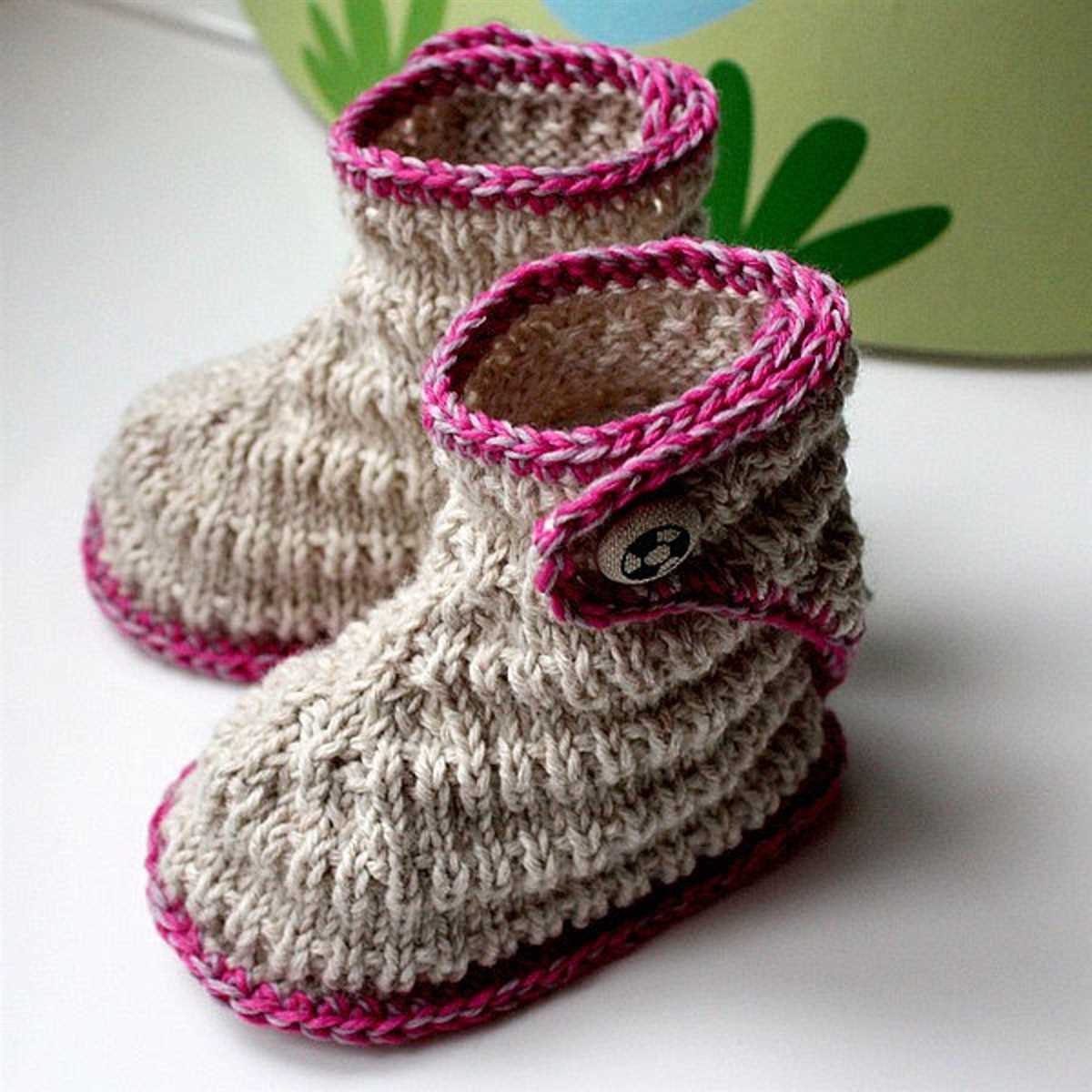 Basic bootie knitting pattern