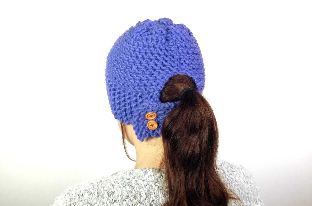 Ponytail hat knit pattern