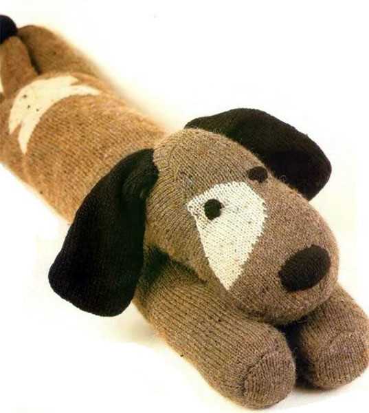 Free sausage dog draught excluder knitting pattern