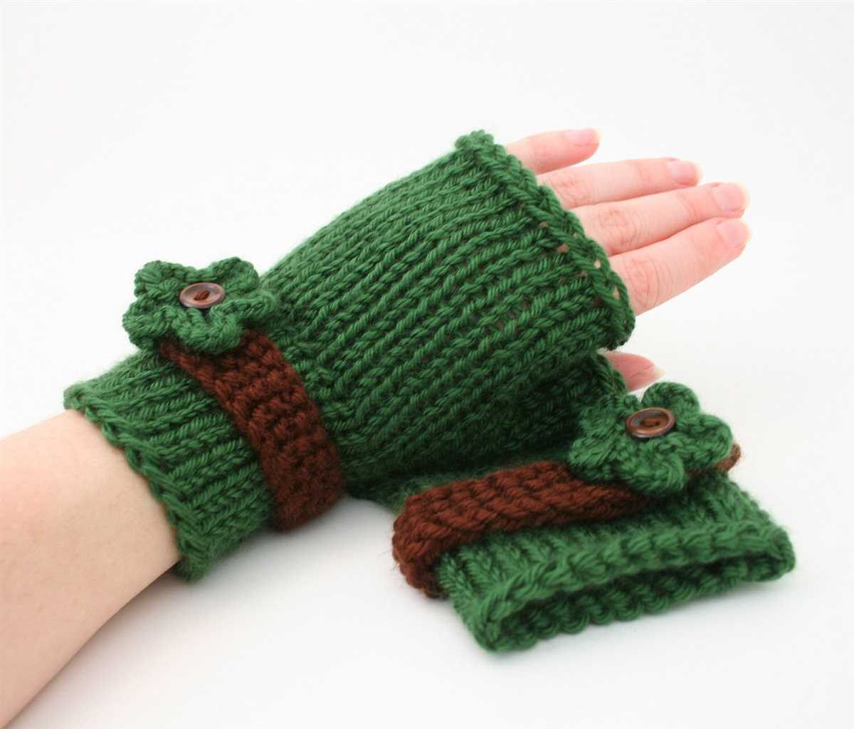 Easy fingerless gloves knitting pattern