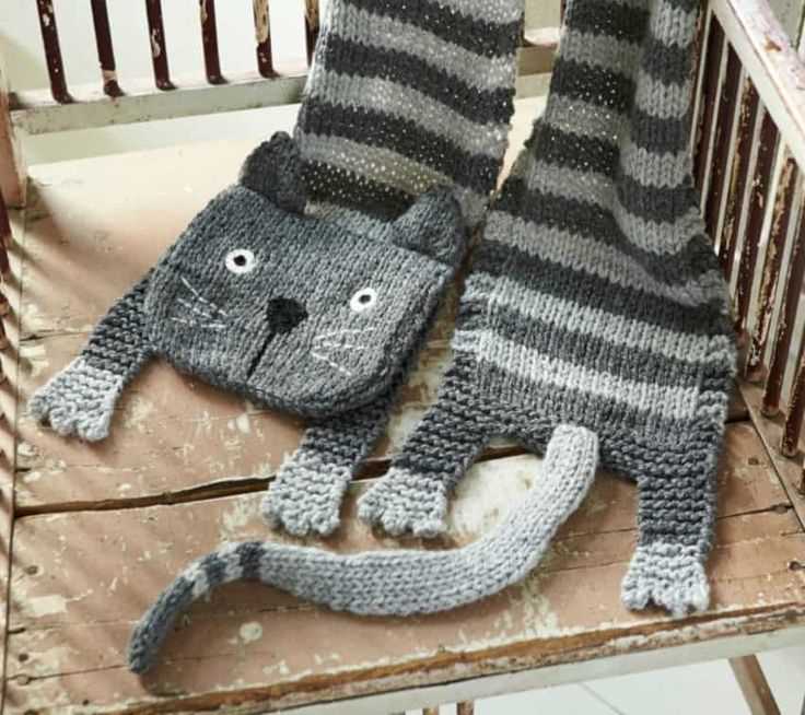 Free cat scarf knitting pattern
