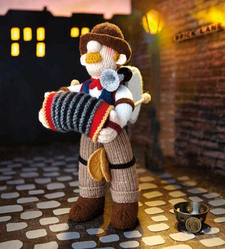 Alan dart paddington bear knitting pattern