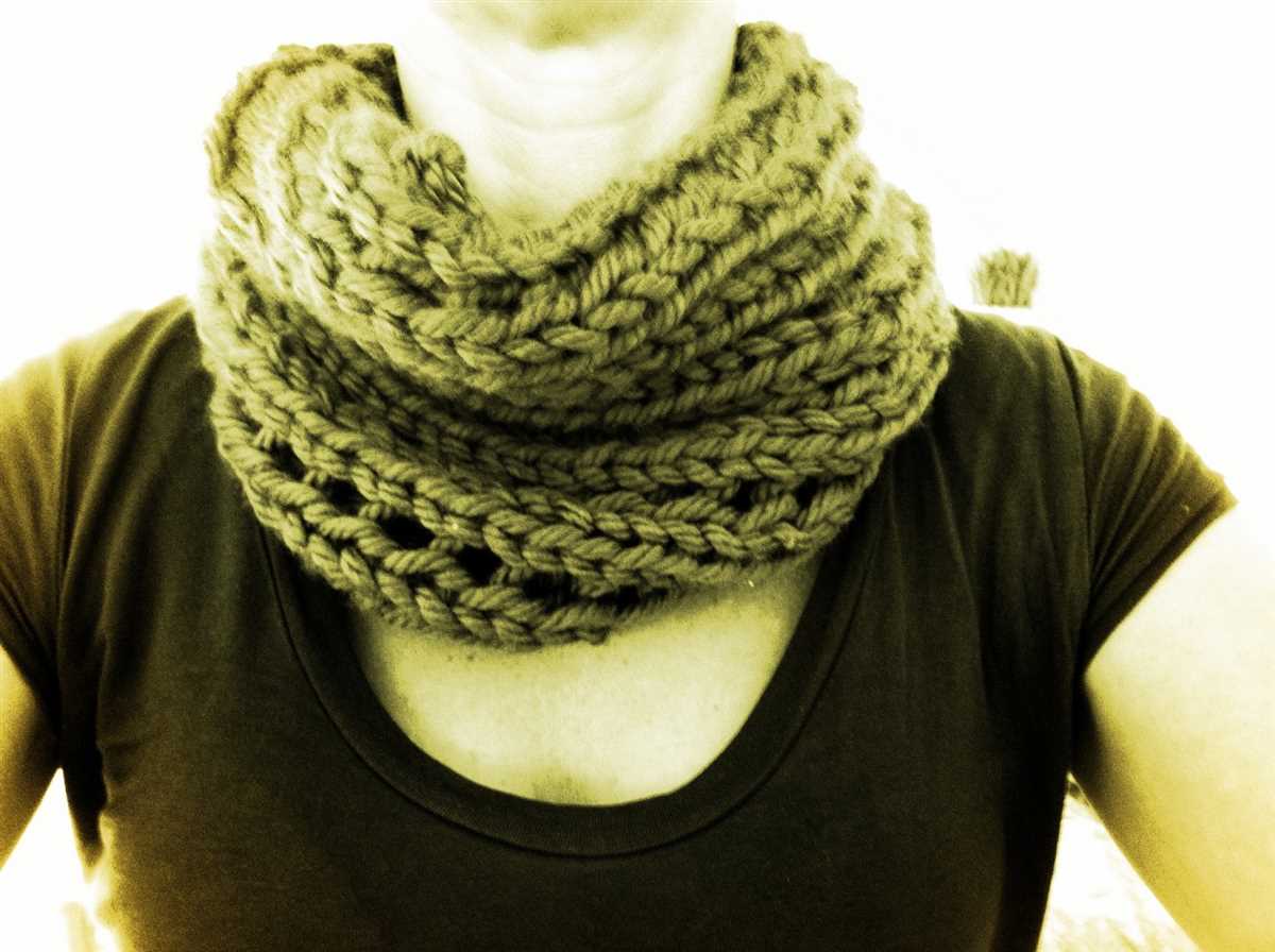 Cowl neck hoodie knitting pattern