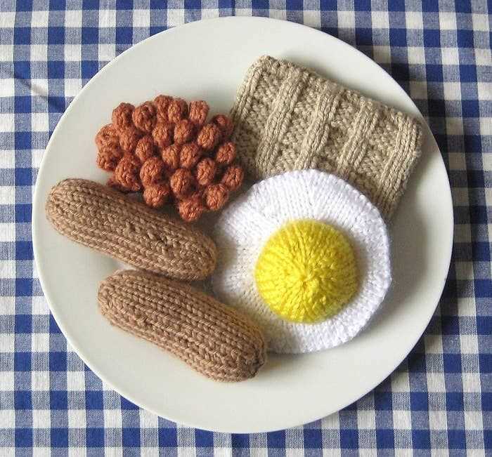 Knitted food patterns