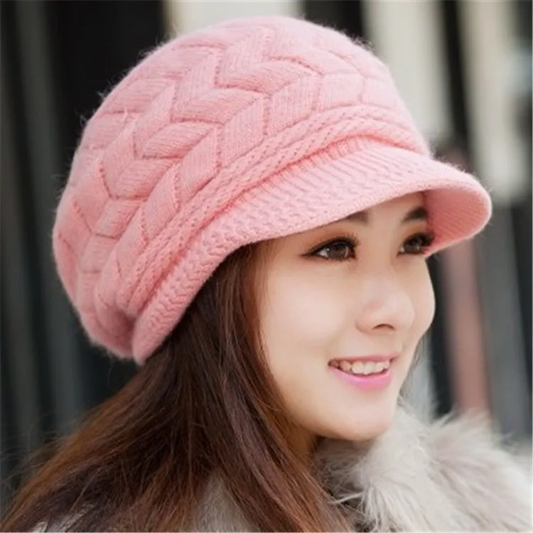 Loose beanie knit pattern
