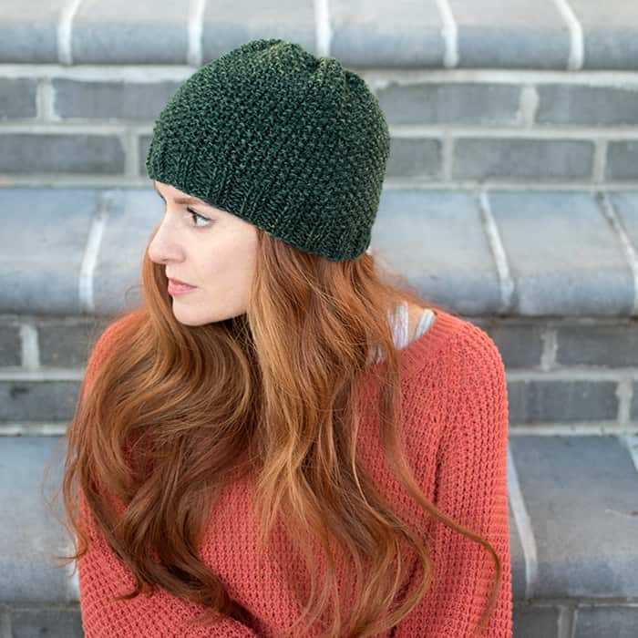 Loose beanie knit pattern
