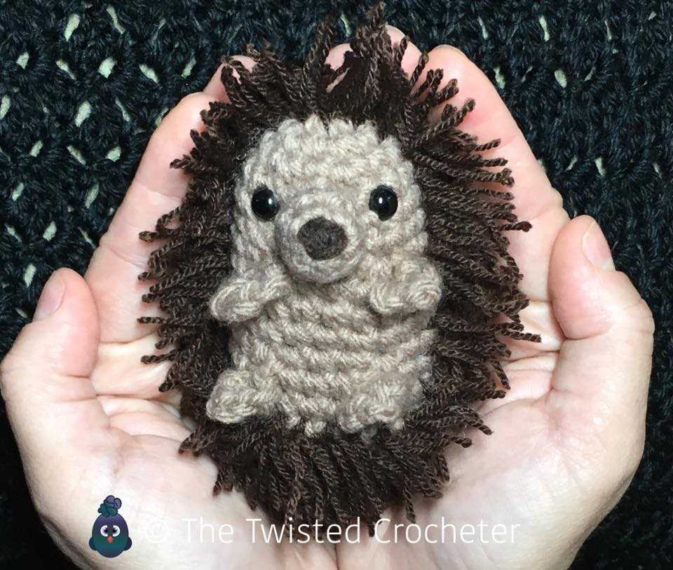 Knitted hedgehog free pattern